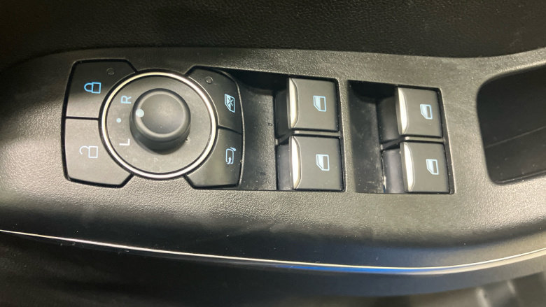 Ford Puma 1.0 EcoBoost Hybrid mHEV ST-Line 5dr Petrol Hatchback